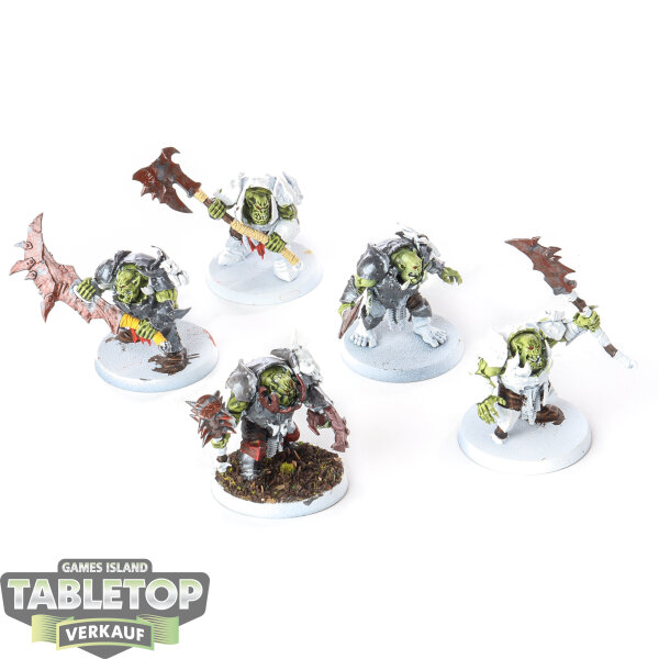 Orruk Warclans - 5 x Brutes - teilweise bemalt