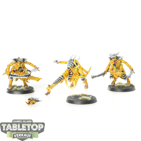 Tyraniden - 3x Tyranid Warriors - bemalt