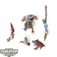 Beastmen Brayherds - Minotaur Standart Bearer - bemalt