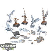 Hedonites of Slaanesh - 8 Daemonettes of Slaanesh -...