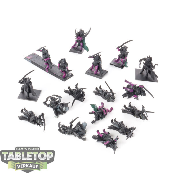 Cities of Sigmar - 17 Dark Elf Black Ark Corsairs - teilweise bemalt