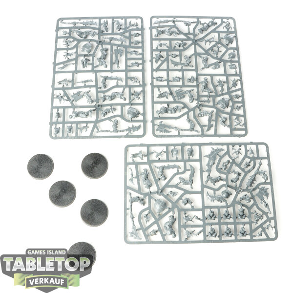Orruk Warclans - 5x Brutes - im Gussrahmen