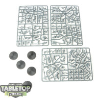 Orruk Warclans - 5x Brutes - im Gussrahmen