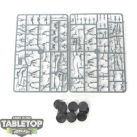 Drukhari - 10 Kabalite Warriors - im Gussrahmen