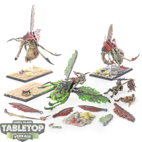 Maggotkin of Nurgle - 3 Plague Drones - bemalt