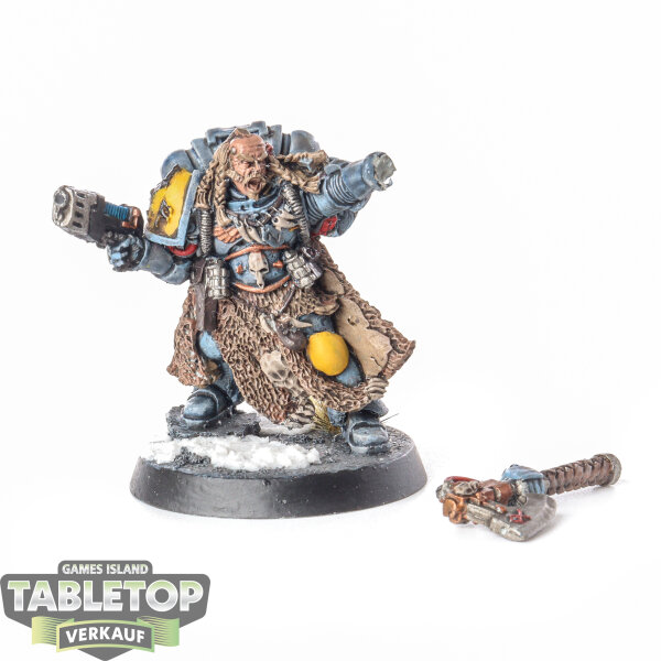 Space Wolves - Rune Priest - bemalt