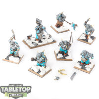 Ogre Kingdoms - 7 Ogres - bemalt