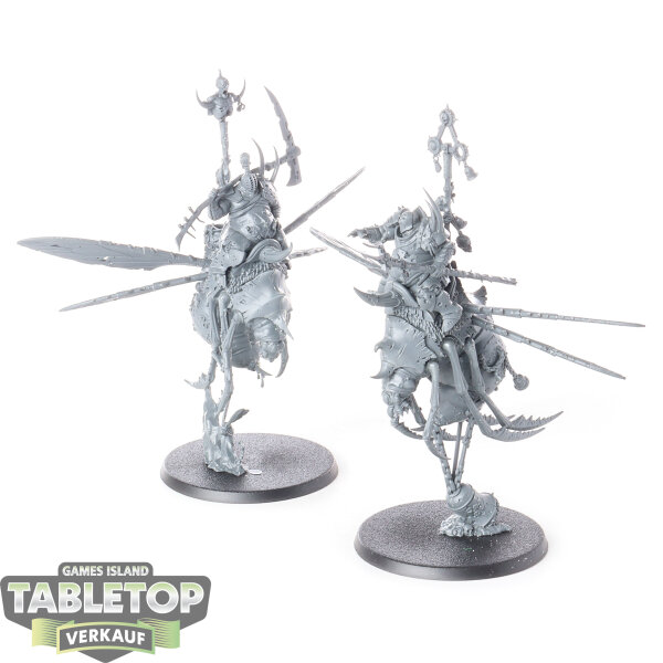 Maggotkin of Nurgle - 2 Pusgoyle Blightlords - unbemalt