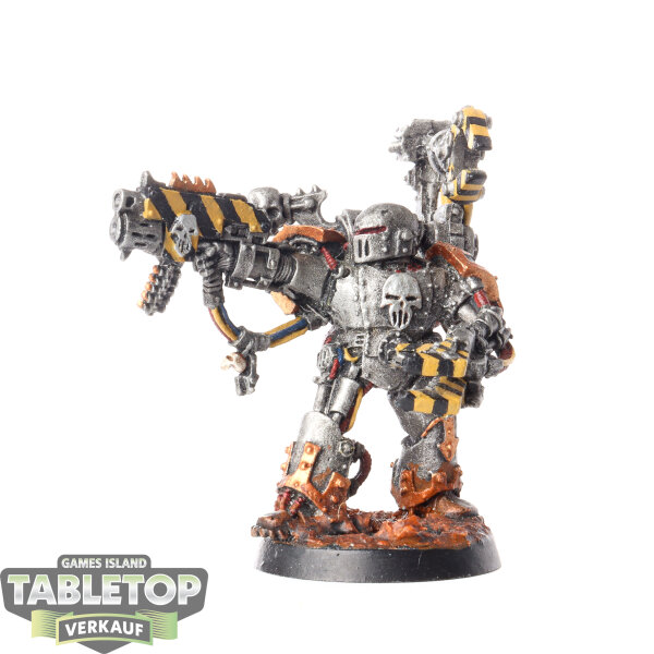 Horus Heresy - Iron Warriors Warsmith - klassisch - bemalt