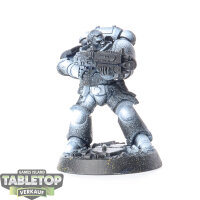 Space Marines - Brother Vignius - teilweise bemalt