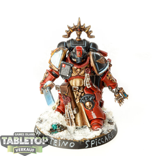 Blood Angels - Captain with Relic Shield - bemalt