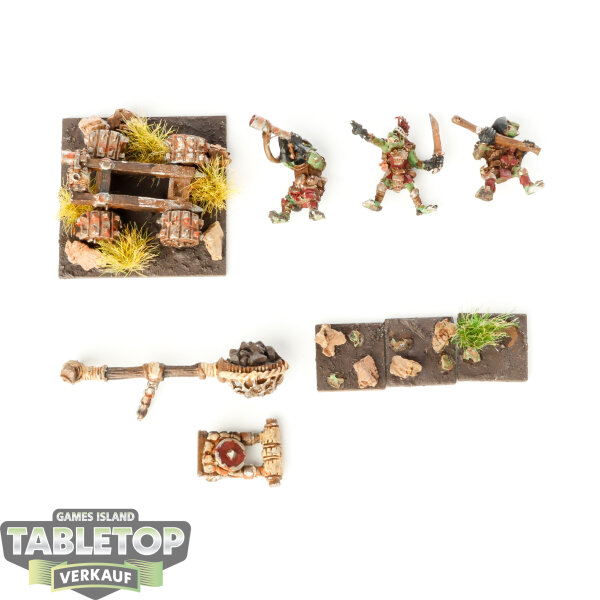 Miniaturen - Goblin Big Rock Thrower - bemalt