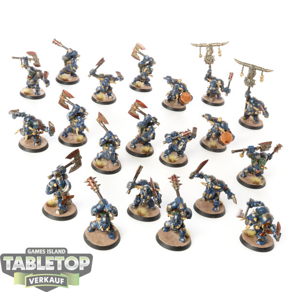 Orruk Warclans - 20x Black Orc Mob - bemalt