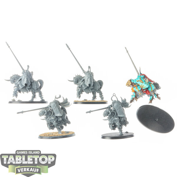 Slaves to Darkness - 5x Chaos Knights - teilweise bemalt