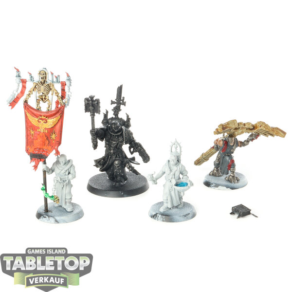 Black Templars - 4 Chaplain Grimaldus & Retinue - teilweise bemalt