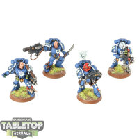 Ultramarines - 4 Tyranid Hunters klassisch - bemalt