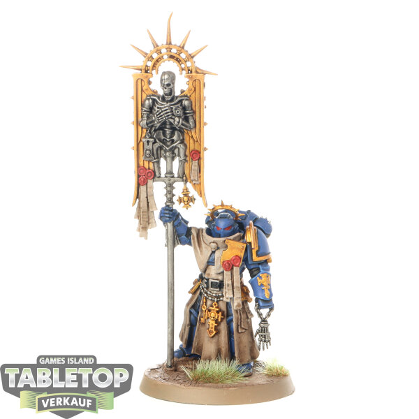Space Marines - Bladeguard Ancient - bemalt