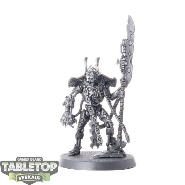 Necrons - Overlord with Tachyon Arrow - grundiert