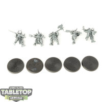 Slaves to Darkness - 5 x Chaos Chosen - unbemalt