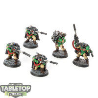 Salamanders - 5 Scout Squad classic - bemalt