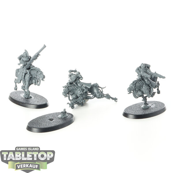 Adeptus Mechanicus - 3 Serberys Sulphurhounds - unbemalt