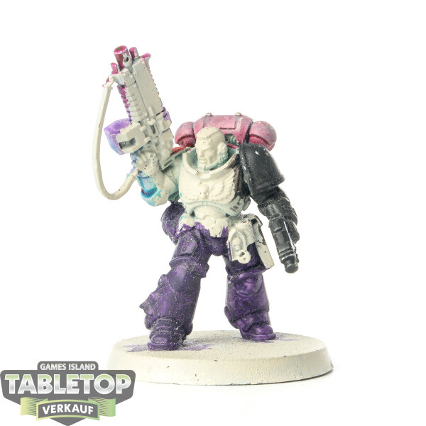 Space Marines - Primaris Lieutenant - teilweise bemalt
