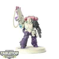 Space Marines - Primaris Lieutenant - teilweise bemalt