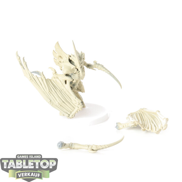Tyraniden - Tyranid Prime - grundiert