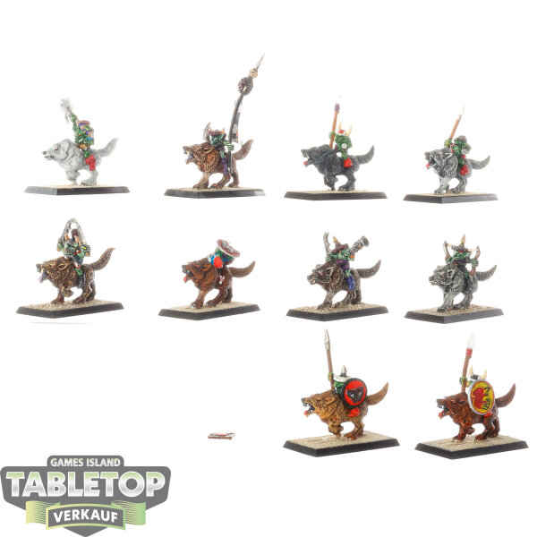 Orc & Goblin Tribes - 10 x Goblin Wolf Rider Mob klassisch - bemalt