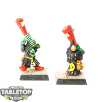 Orc & Goblin Tribes - 2 x Night Goblin Clubbers...