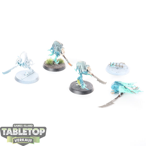 Nighthaunt - 4 Glaivewraith Stalkers - teilweise bemalt