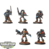 Space Wolves - 5x Vanguard Veteran Squad - bemalt