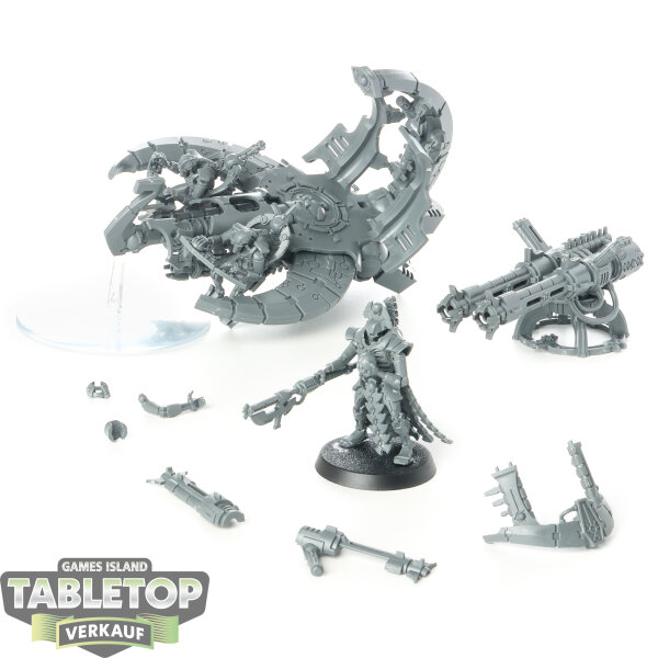 Necrons - Necron Catacomb Command Barge - unbemalt