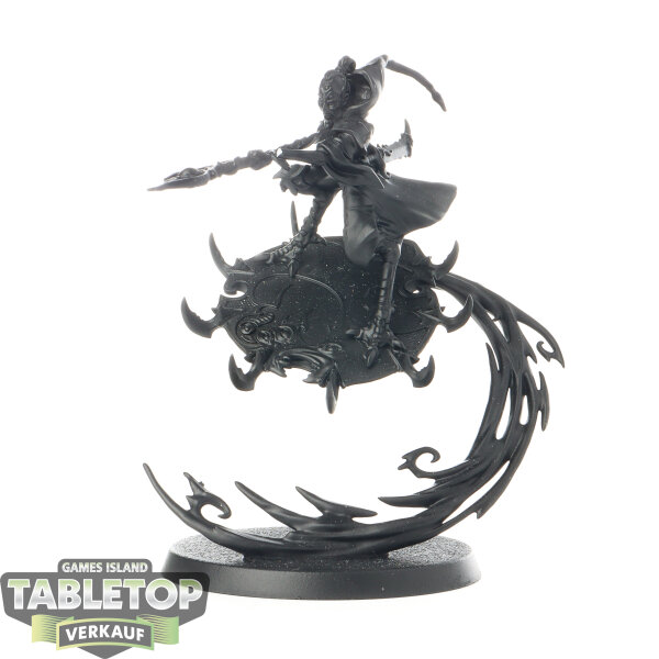 Disciples of Tzeentch - Magister on Disc of Tzeentch - grundiert