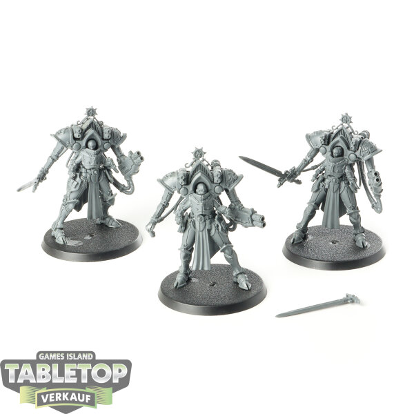 Adepta Sororitas - 3 Paragon Warsuits - unbemalt