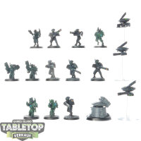 Tau Empire - 12 x Fire Warriors - teilweise bemalt