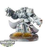 Space Marines - Librarian in Terminator Armour - grundiert