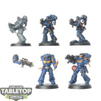 Ultramarines - 5 x Intercessor Squad - teilweise bemalt
