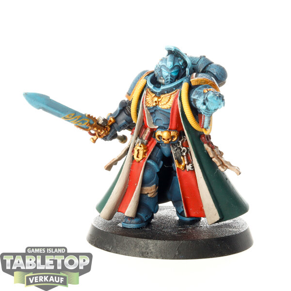 Ultramarines - Primaris Librarian - bemalt
