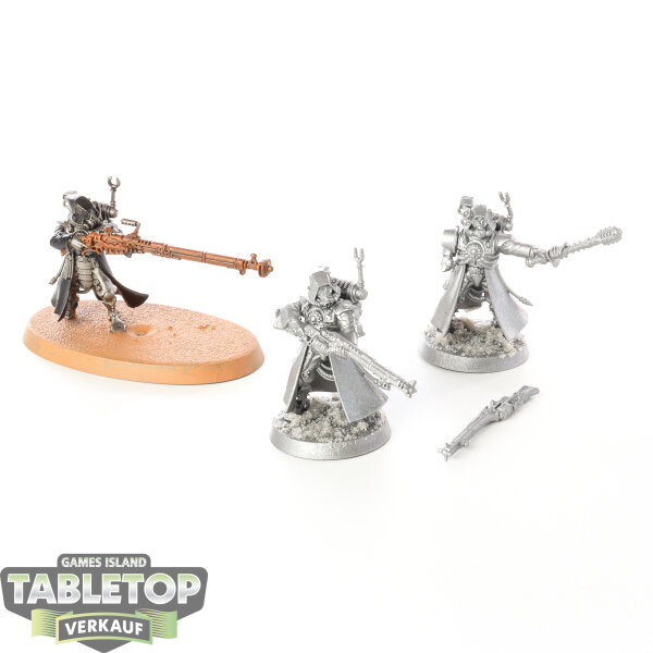 Adeptus Mechanicus - 3 Skitarii Rangers - teilweise bemalt