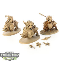 Orruk Warclans - 3 Gore-gruntas - teilweise bemalt