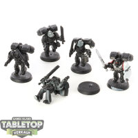 Space Marines - 5x Assault Marines - teilweise bemalt