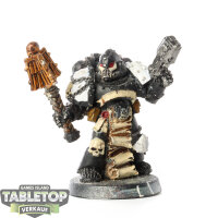 Space Marines - Chaplain - klassisch - teilweise bemalt