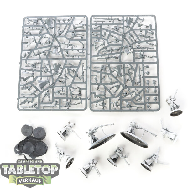 Adeptus Mechanicus - 16x Skitarii Rangers - teilweise gebaut