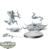 Disciples of Tzeentch - Tzaangor Shaman - teilweise gebaut