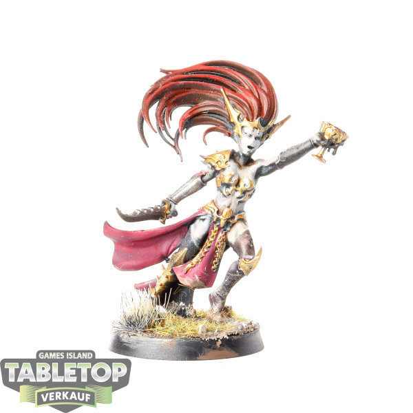 Daughters of Khaine - Hag Queen - bemalt