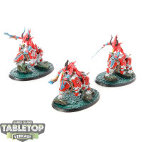 Blades of Khorne - 3x Bloodcrushers - teilweise bemalt