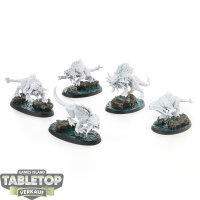 Blades of Khorne - 5x Flesh Hounds - grundiert