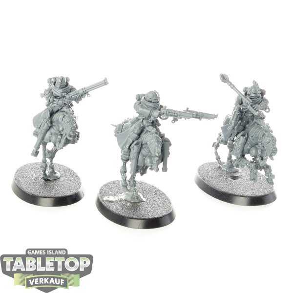 Adeptus Mechanicus - 3 x Serberys Sulphurhounds - unbemalt