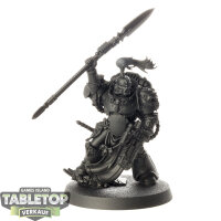 Horus Heresy - Legion Praetor with Speer - grundiert